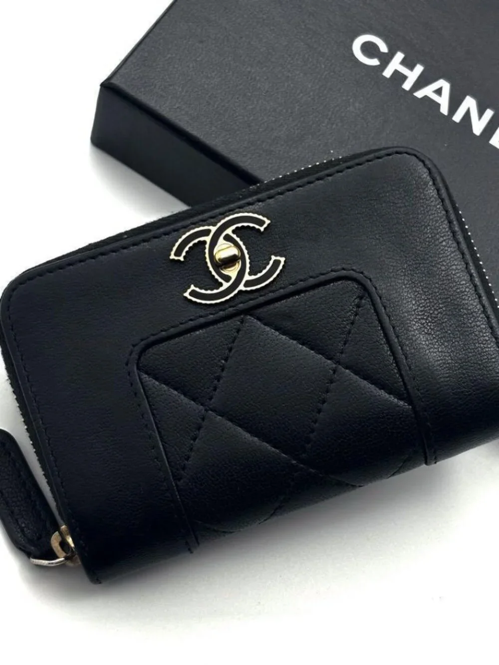Chanel Wallet Mademoiselle Round Zip Coin Purse - Picture 1 of 12